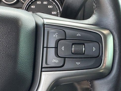 Used 2022 Chevrolet Silverado 1500 LT Trail Boss w/ LPO, Dark Essentials Package image 19