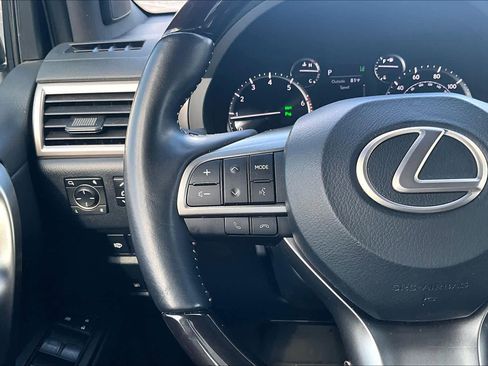 Used 2023 Lexus GX 460 Premium image 24