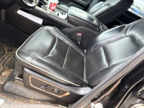 Used 2019 RAM 1500 Limited AWD/4WD image 18