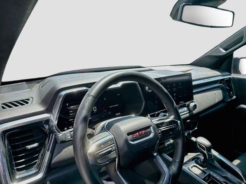 Used 2024 GMC Canyon Elevation w/ Convenience Package RWD image 11
