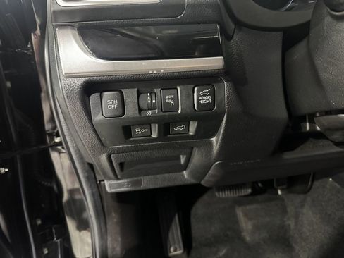 Used 2018 Subaru Forester 2.5i Touring w/ Popular Package #2 AWD/4WD image 35