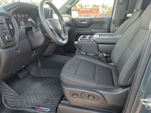 Certified 2025 Chevrolet Silverado 1500 Custom Trail Boss AWD/4WD image 17