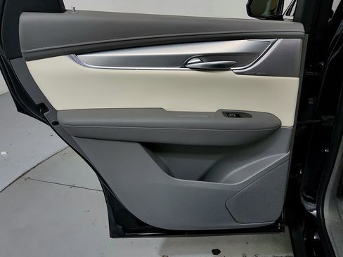 Used 2020 Cadillac XT5 Premium Luxury AWD/4WD image 24