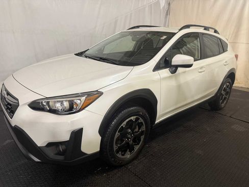Certified 2023 Subaru Crosstrek 2.0i Premium image 6