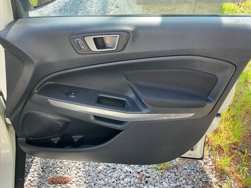 Used 2021 Ford EcoSport SE AWD/4WD image 19