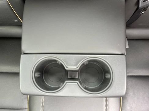 Used 2016 Chevrolet Impala LTZ w/ Enhanced Convenience Package FWD image 31