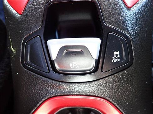 Used 2016 Jeep Renegade Trailhawk w/ Popular Equipment Group AWD/4WD image 16