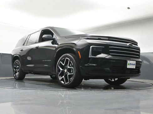 New 2026 Chevrolet Traverse High Country w/ LPO, Floor Liner Package AWD/4WD image 22