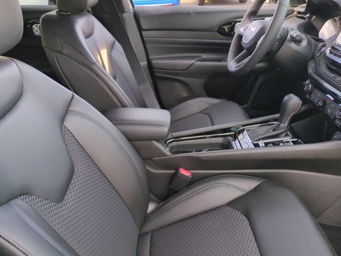 New 2026 Jeep Compass Latitude image 19