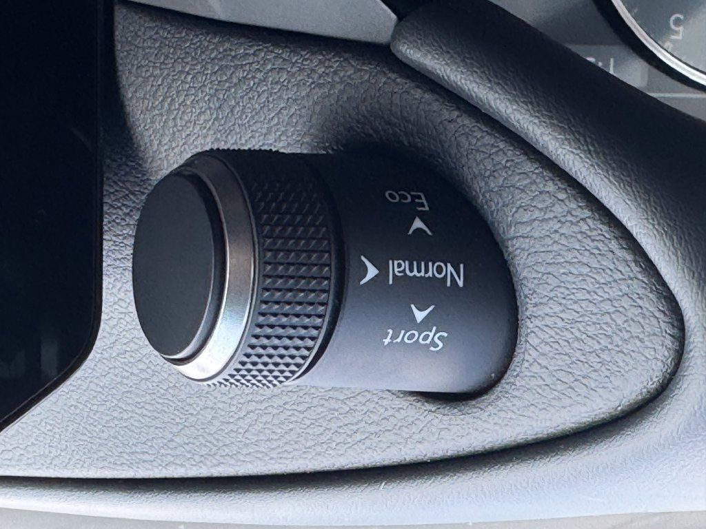 Used 2024 Lexus ES 350 w/ Premium Package FWD image 32