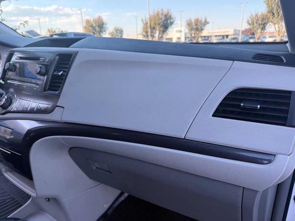 Used 2011 Toyota Sienna SE w/ Preferred Pkg FWD image 63