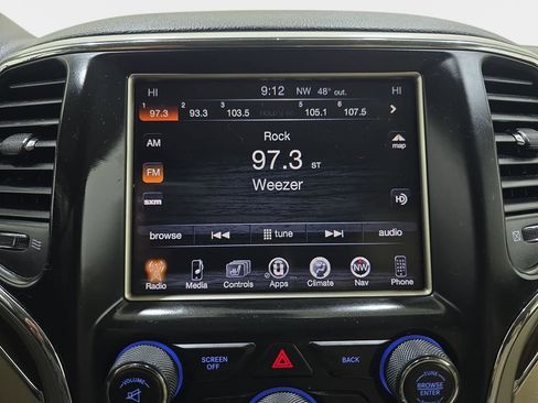 Used 2014 Jeep Grand Cherokee Limited w/ Luxury Group II image 24