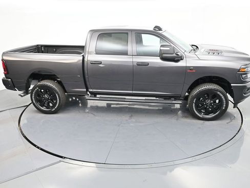 New 2026 RAM 2500 Tradesman AWD/4WD image 25
