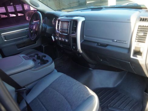 Used 2016 RAM 1500 Big Horn AWD/4WD image 33