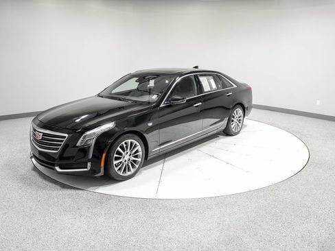 Used 2018 Cadillac CT6 Luxury AWD/4WD image 36