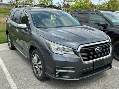 Used 2021 Subaru Ascent Touring w/ Popular Package #2 AWD/4WD image 3