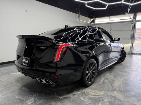 Used 2024 Cadillac CT4 V image 5