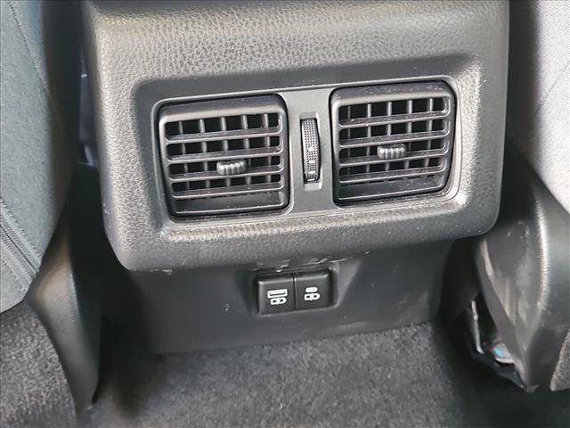 Used 2025 Toyota Camry LE w/ Convenience Package FWD image 23