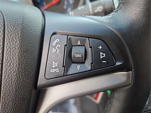 Used 2012 Chevrolet Cruze LT image 25