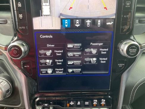 Used 2020 RAM 1500 Limited AWD/4WD image 25