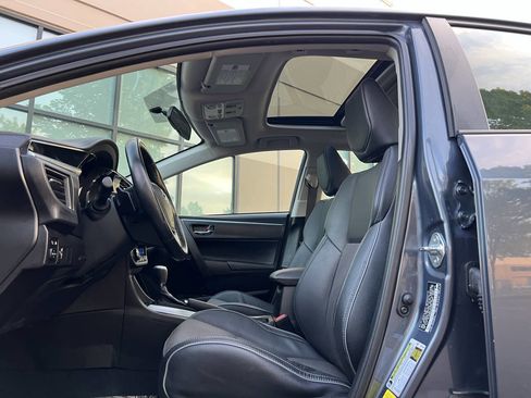 Used 2014 Toyota Corolla S w/ Driver Convenience Package FWD image 17