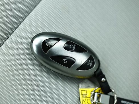 Used 2024 Hyundai Kona SE AWD/4WD image 43