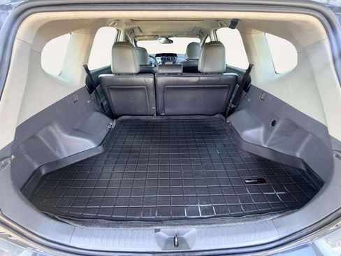 Used 2012 Toyota Prius V Five FWD image 5