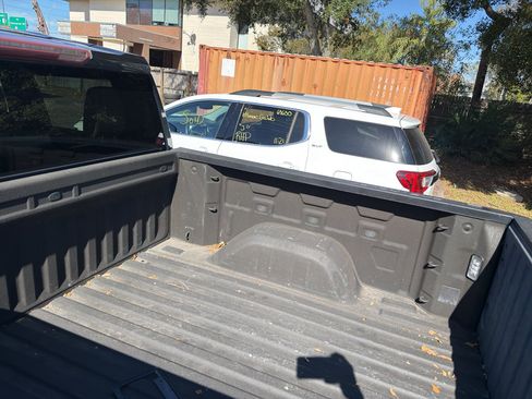 Used 2019 Chevrolet Silverado 1500 LT w/ All-Star Edition image 7