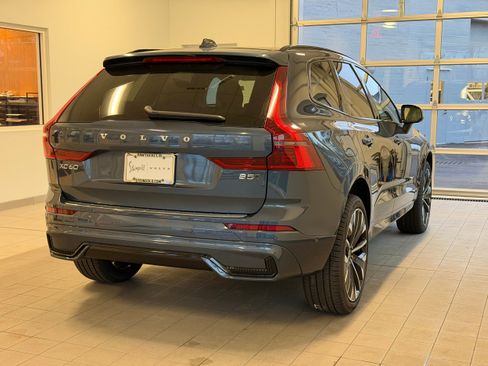 New 2026 Volvo XC60 B5 Ultra w/ Protection Package Premier AWD/4WD image 6