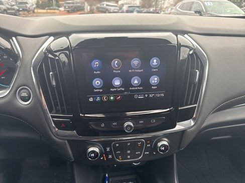 Used 2023 Chevrolet Traverse LT w/ LPO, Floor Liner Package image 12