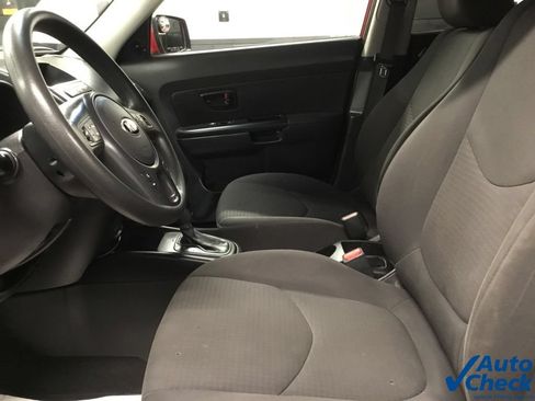 Used 2013 Kia Soul FWD image 20