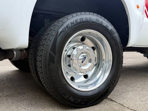 Used 2008 Ford F450 Lariat RWD image 13