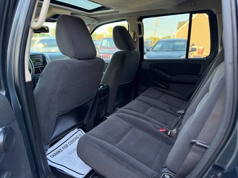Used 2010 Ford Explorer XLT RWD image 16