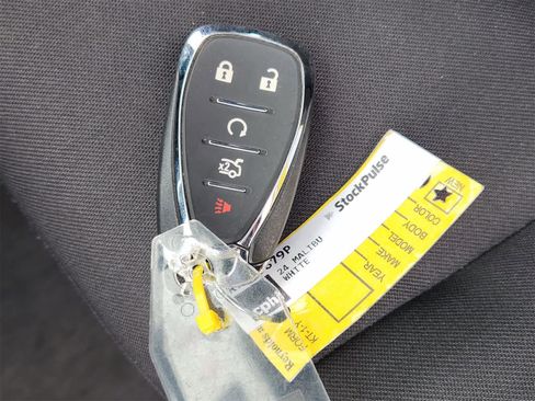 Used 2024 Chevrolet Malibu LT image 32