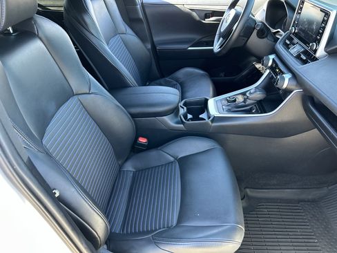 Used 2021 Toyota RAV4 XSE image 11