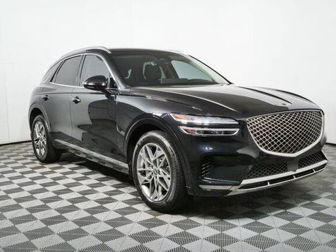 Certified 2025 Genesis GV70 2.5T AWD/4WD image 1