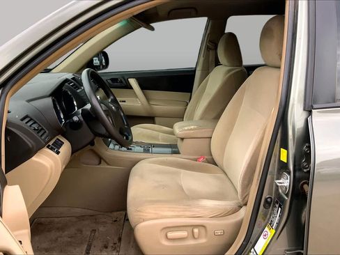 Used 2010 Toyota Highlander 2WD image 7