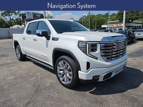 Used 2024 GMC Sierra 1500 Denali AWD/4WD image 2