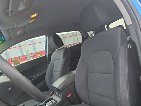 Used 2019 Hyundai Tucson SE image 12