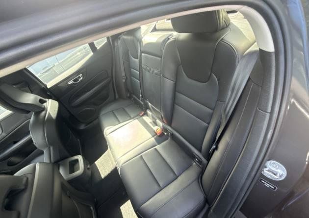 Used 2023 Volvo S60 B5 Core w/ Climate Package FWD image 6