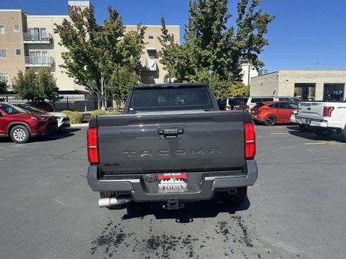 New 2025 Toyota Tacoma TRD Sport image 5