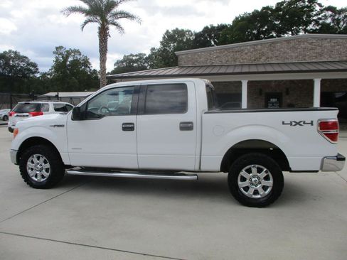 Used 2014 Ford F150 XLT w/ Equipment Group 302A Luxury AWD/4WD image 19