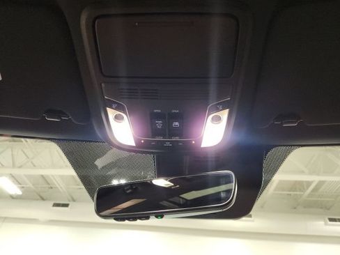 Certified 2025 Honda Ridgeline TrailSport image 18