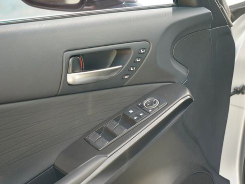 Used 2022 Lexus IS 350 F Sport image 22