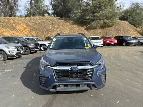 Certified 2024 Subaru Ascent Premium w/ Convenience Package image 2