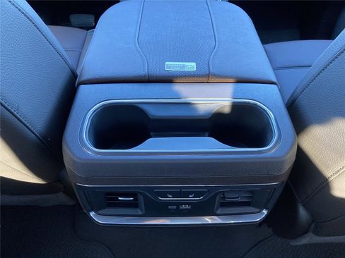 New 2026 GMC Sierra 1500 Denali AWD/4WD image 30