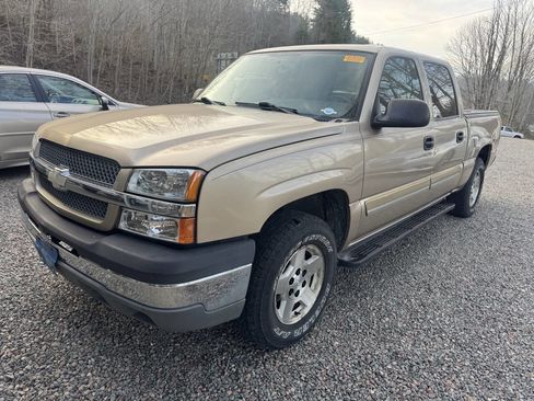 Used 2004 Chevrolet Silverado 1500 LS image 2