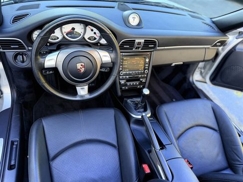 Used 2009 Porsche 911 Carrera 4S AWD/4WD image 7