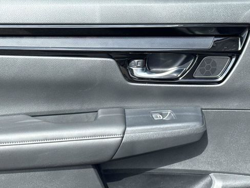 Certified 2025 Honda CR-V EX-L image 13