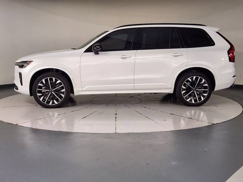 Used 2026 Volvo XC90 B6 Ultra w/ Protection Package Premier AWD/4WD image 5